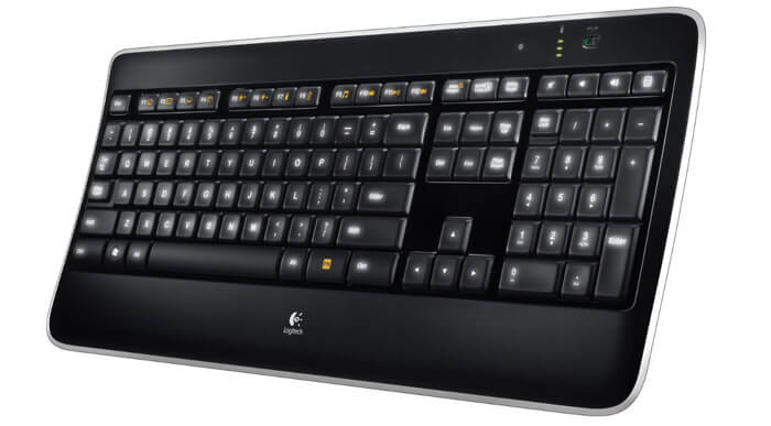 Logitech K800 Tastatur